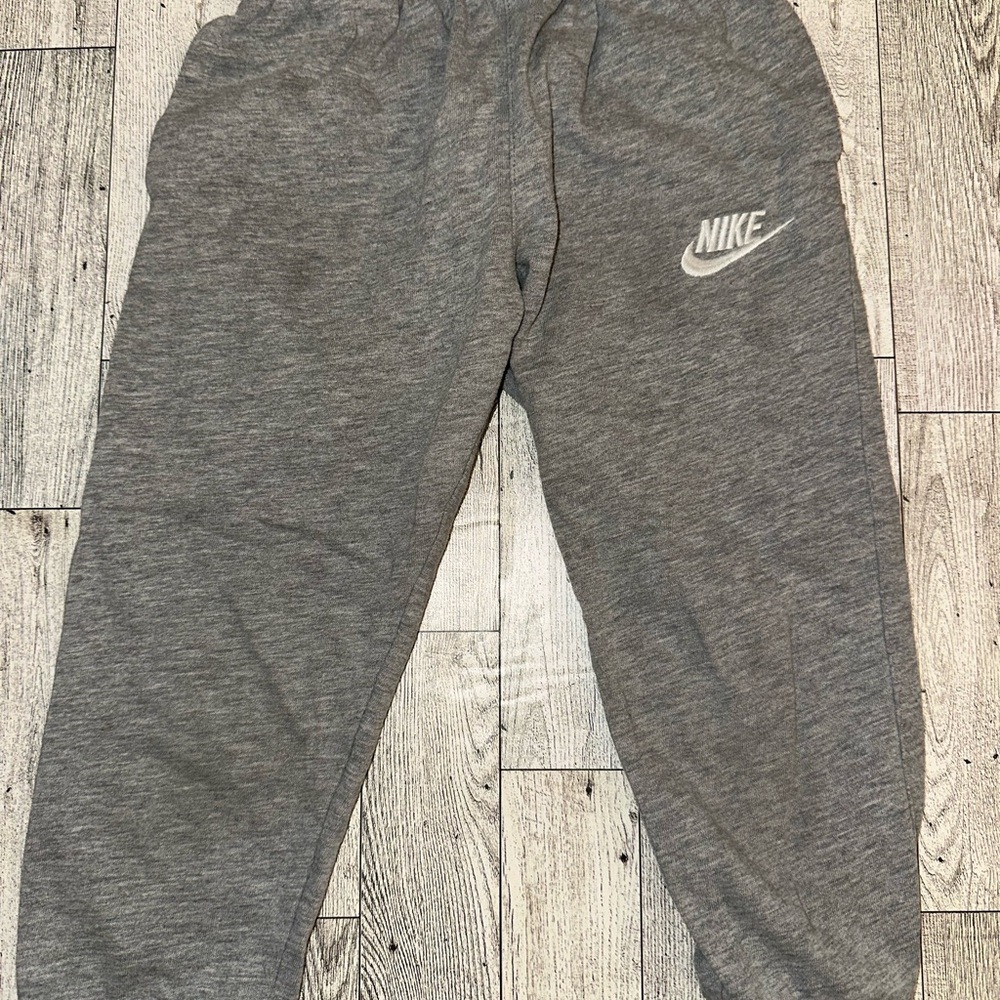 Nike Kids Heather Gray Joggers - Size 4T